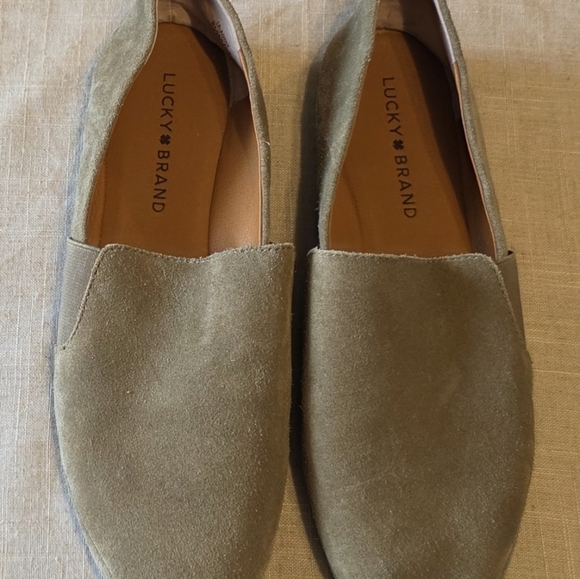 Lucky Brand Addly Slip-On  loafers flats suede leather 8.5 M/39 women - Picture 1 of 6